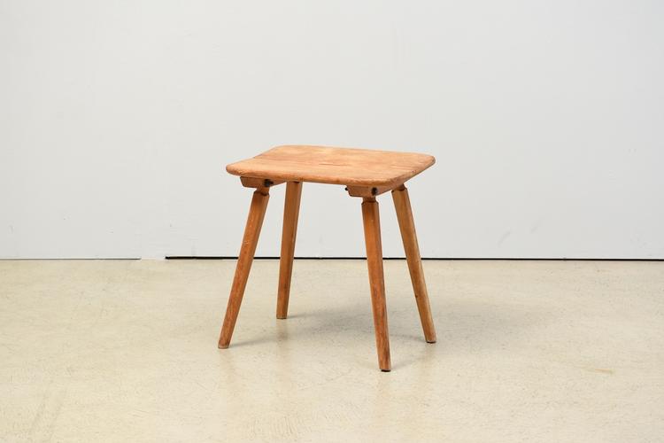 Holzhocker von Jacob Müller für Werkgenossenschaft Wohnhilfe, 1940er-1960er Jahre, Tannenholz