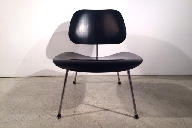 LCM - Sessel von Ray und Charles Eames aus den USA