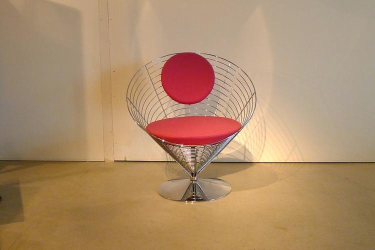 Panton Cone-Wire Chair