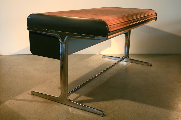 Rolltop Schreibtisch von George Nelson