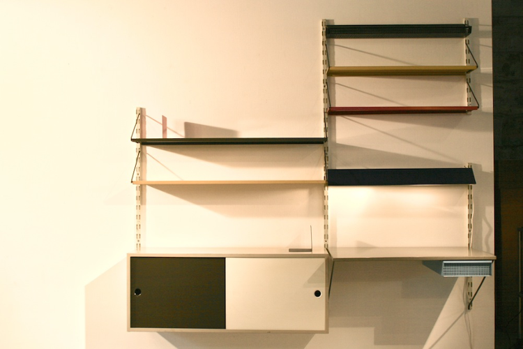 Vielfältiges Wandgestell des Holländers Tjerk Reijenga - 10