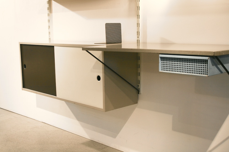 Vielfältiges Wandgestell des Holländers Tjerk Reijenga - 1